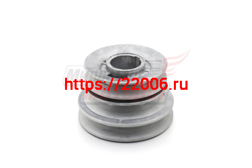 Шкив d25,4 мм ведущий 3-х ручейковый (шпонка 7мм) тип: Нева (к имп. двигат. МБ-2) (нормативное наличие раковин) Шкив d25,4 мм ведущий 3-х ручейковый (шпонка 7мм) тип: Нева (к имп. двигат. МБ-2) (нормативное наличие раковин)