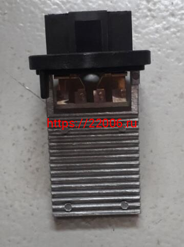 Реостат отопителя под кондиционер M2 (810002405) Реостат отопителя под кондиционер M2 (810002405)